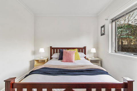 Comfy One-bedroom Unit Between City And Airport - Accommodation Burleigh 3