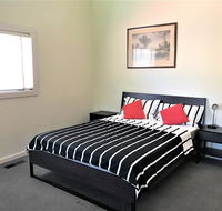 convenientcomfortable home - Accommodation Burleigh