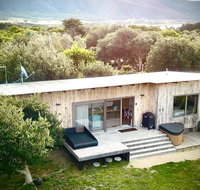 Coopers Ocean Cabin and Jacuzzi - Accommodation Burleigh