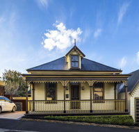 Corinda Contemporary - Accommodation Burleigh
