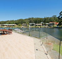 Cormorant Waterfront Home - Accommodation Burleigh