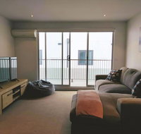 Cosy Modern Apartment in Brunswick - Accommodation Burleigh