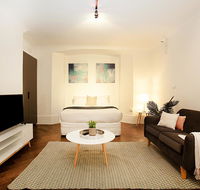 Cosy Studio Near Trains Restaurants Bars and Parks - Accommodation Burleigh