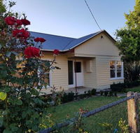 Cottage on Main - Accommodation Burleigh