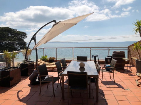 Cowes Beachfront Retreat - Accommodation Burleigh 1