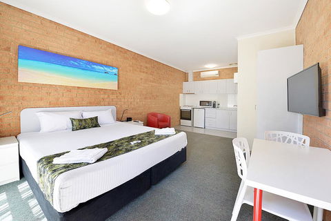 Cranbourne Motor Inn - Accommodation Burleigh 1