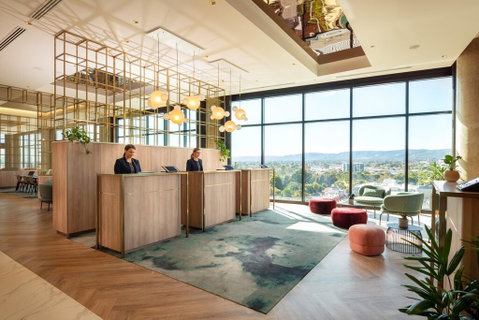 Crowne Plaza Adelaide - Accommodation Burleigh 1