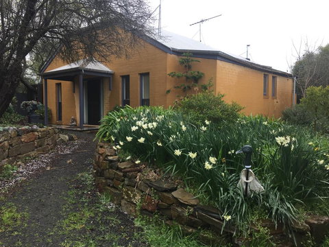 Cullen House - Accommodation Burleigh 0