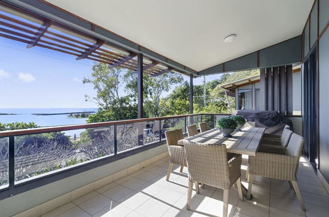 Currumbin Beachside Holiday Home - Accommodation Burleigh 0