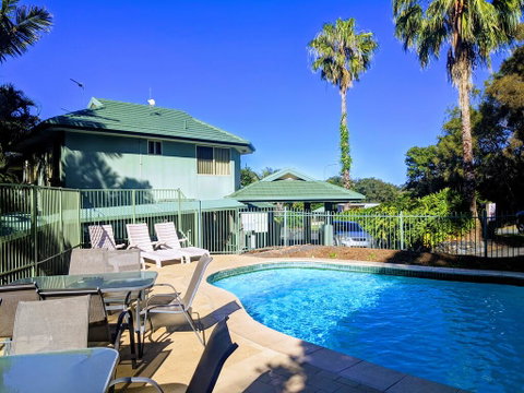 Cuttlefish Cove - Accommodation Burleigh 1