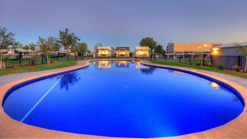 DC On The Lake - Accommodation Burleigh 0