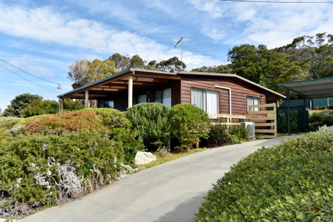 Diamond Roost - Accommodation Burleigh 1