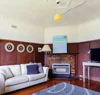 Dingle On Barclay - Accommodation Burleigh