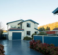 Douglas Street - Accommodation Burleigh