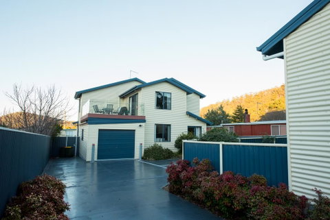 Douglas Street - Accommodation Burleigh 0