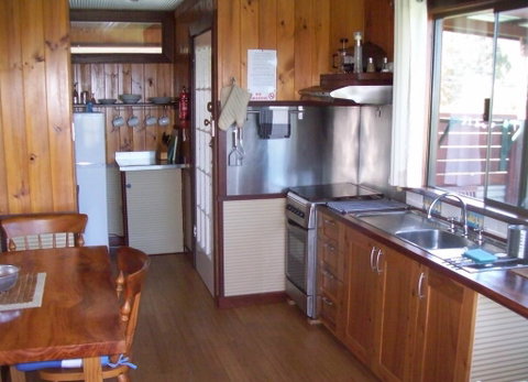 Eagles Nest Ocean Lookout - Accommodation Burleigh 2