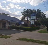 Edward Parry Motel and Apartments - Accommodation Burleigh