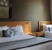 El Toro Motor Inn - Accommodation Burleigh