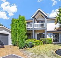 Elizabeth Grove 3 - Accommodation Burleigh