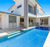 Elliston  Corporate Boardies. - Accommodation Burleigh