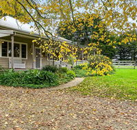 Elm Cottage - Accommodation Burleigh
