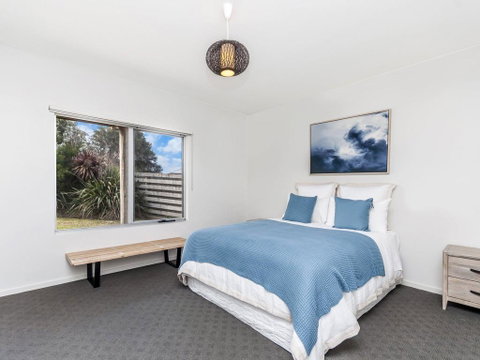 ESCAPE 2 BROPHY - Accommodation Burleigh 0