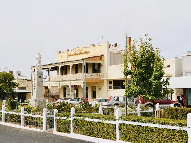 Albacutya VIC Accommodation Burleigh