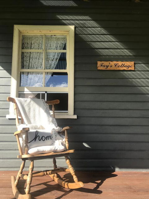 Fay's Cottage - Accommodation Burleigh 0