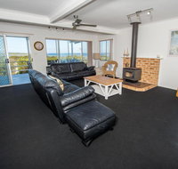 Fingal Bay Beach House 32 Lentara Street - Accommodation Burleigh