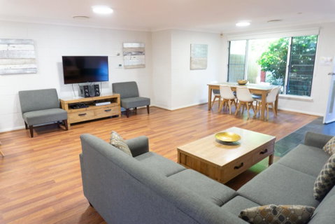 Fingal Bay Holiday Park - Accommodation Burleigh 1