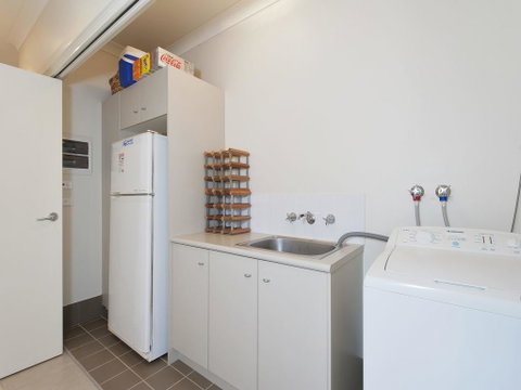 Fingal Surf And Sand, Pacific Drive, 14A - Accommodation Burleigh 1