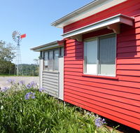 Flame Hill Vineyard - Accommodation Burleigh