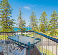 Flinders Lodge - fantastic views opposite Main Beach - Accommodation Burleigh