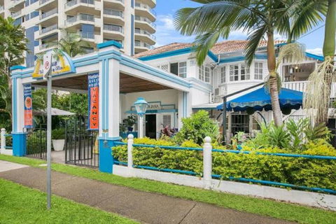 Floriana Guest House - Accommodation Burleigh 0