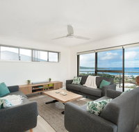 Forever Fingal at Fingal Bay - Accommodation Burleigh