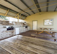 Fossickers Tourist Park - Accommodation Burleigh