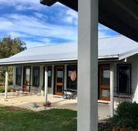 French Island Cottage - Accommodation Burleigh