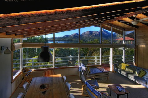 Freycinet Beachfront Retreat - Accommodation Burleigh 0