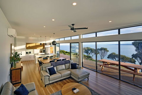 Freycinet Coastal Retreat - Accommodation Burleigh 0