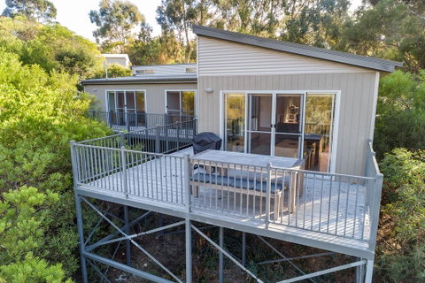 Freycinet Haven - Accommodation Burleigh 1