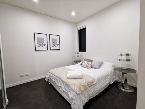 G02 Courtyard Apartment - Accommodation Burleigh 1
