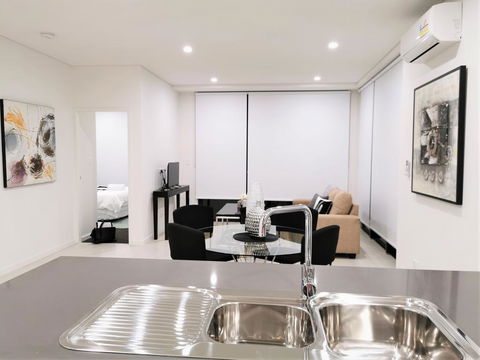 G02 Courtyard Apartment - Accommodation Burleigh 3