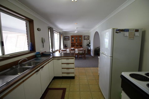 Gerry's Waterfront - Accommodation Burleigh 3