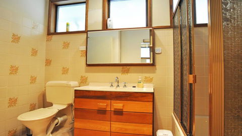 GETAWAY ON GARDEN - FREE WIFI - PET FRIENDLY (OUTSIDE ONLY) - Accommodation Burleigh 1