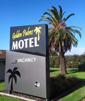 Golden Palms Motel - Accommodation Burleigh 3