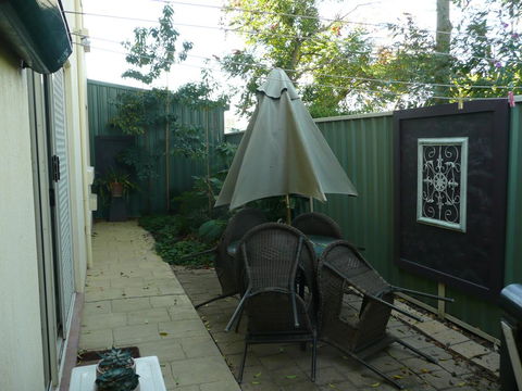 Golden Rivers Holiday Apartments - Accommodation Burleigh 2