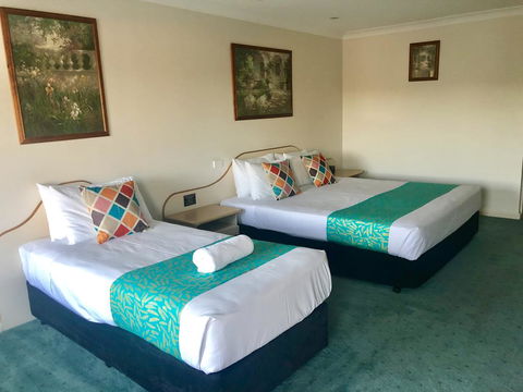 Golfview Motor Inn - Accommodation Burleigh 2