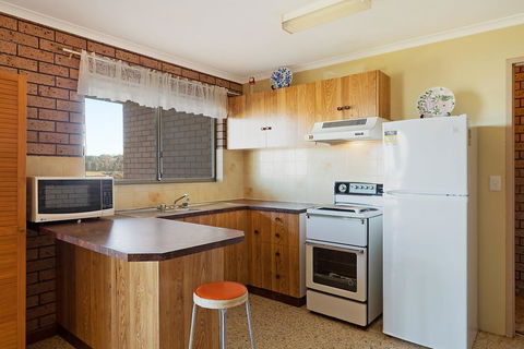 Grandview Apartment - Ocean Views - Accommodation Burleigh 3