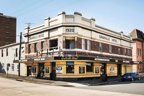 Granville Hotel - Accommodation Burleigh 2