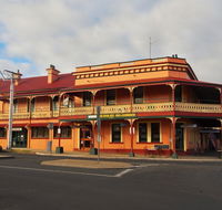 Great Central Hotel - Accommodation Burleigh